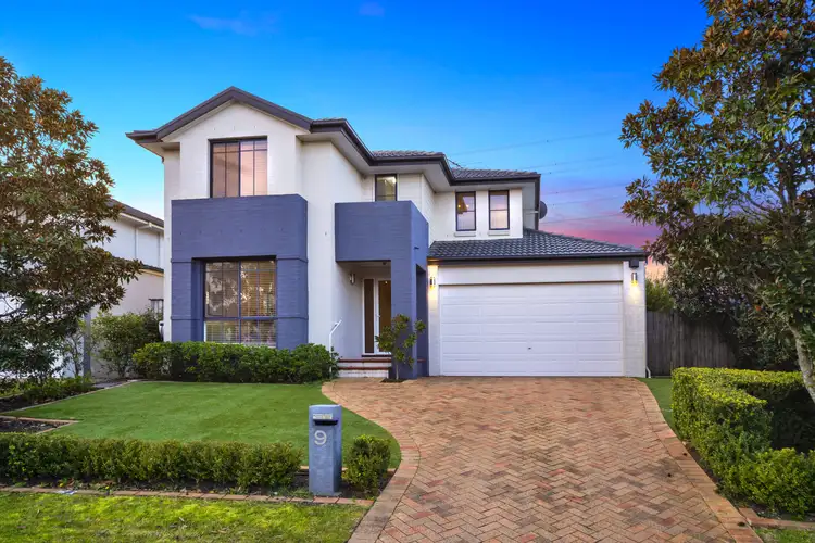 9 Simpson Street