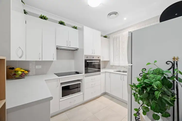 Fifth view of Homely villa listing, 5/81 Parliament Road, Macquarie Fields NSW 2564