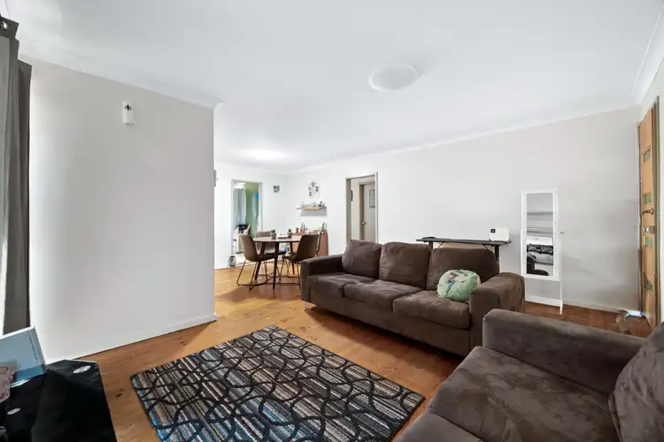 Sixth view of Homely house listing, 33 Tea Tree Crescent, Macquarie Fields NSW 2564
