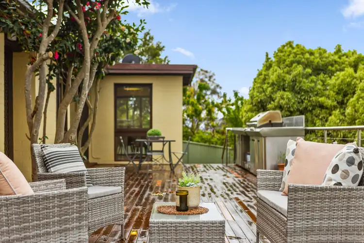 Fourth view of Homely house listing, 8 Camellia Place, Crestwood NSW 2620