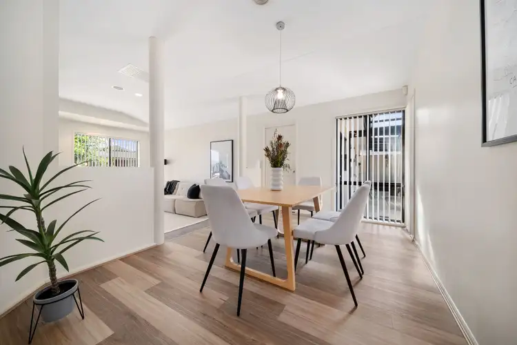 Fifth view of Homely house listing, 27 Marchant Circuit, Dunlop ACT 2615