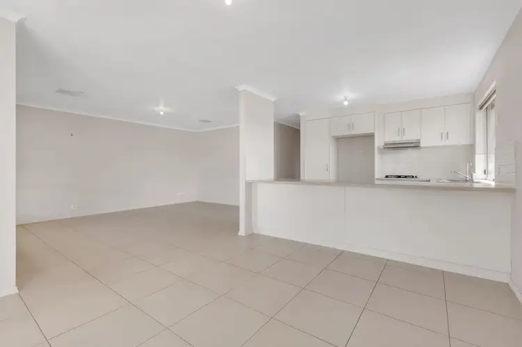 Sixth view of Homely house listing, 11 Rosaria Court, Munno Para West SA 5115