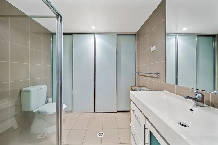 Sixth view of Homely apartment listing, 27a/17 Uriarra Road, Queanbeyan NSW 2620