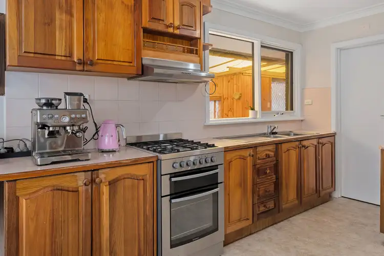 Fifth view of Homely house listing, 2 Partridge Street, Lalor VIC 3075