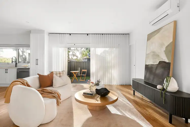 Second view of Homely townhouse listing, 2/132 Graham Road, Viewbank VIC 3084
