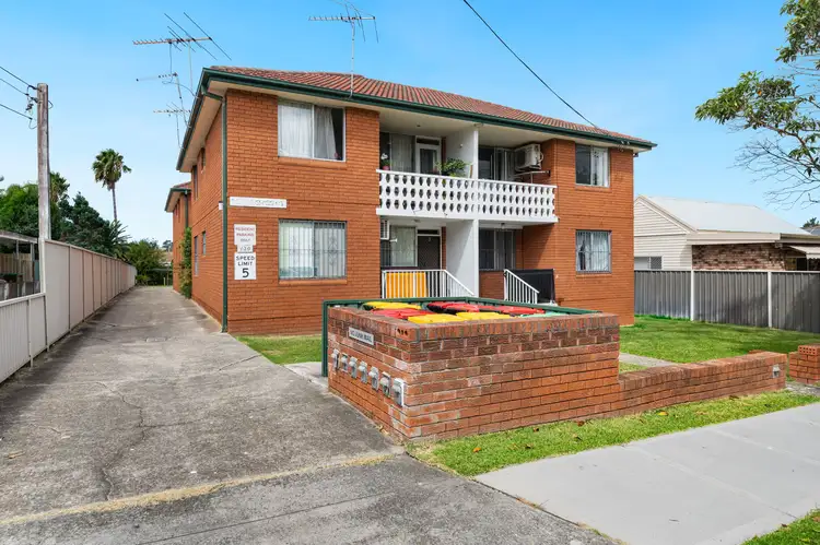130 Victoria Road