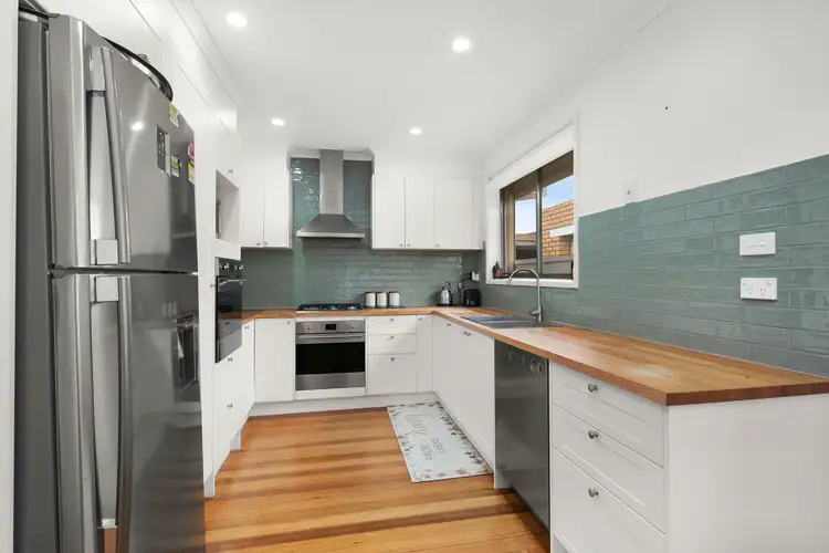 Fourth view of Homely house listing, 4 Susan Court, Campbellfield VIC 3061