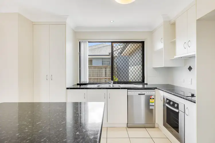 Fifth view of Homely unit listing, 3/10-12 Devon Street, Newtown QLD 4350