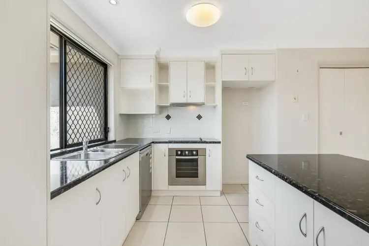 Sixth view of Homely unit listing, 3/10-12 Devon Street, Newtown QLD 4350