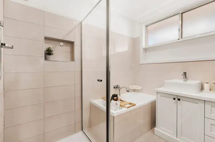 Sixth view of Homely house listing, 9 Bali Place, Lalor VIC 3075