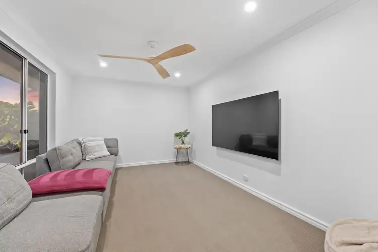 Sixth view of Homely house listing, 4 Meridian Mews, Waikiki WA 6169
