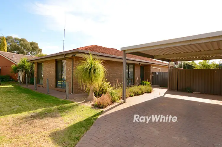 85 Ambleside Crescent