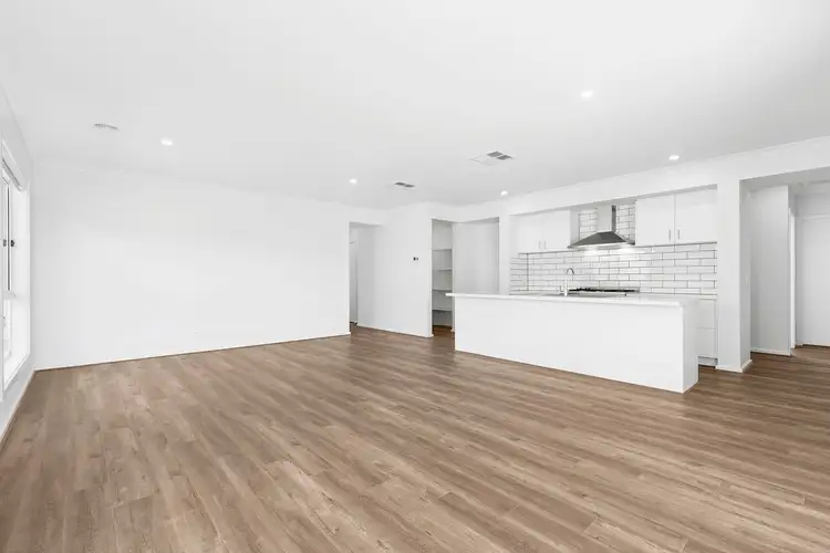 Second view of Homely house listing, 16 Pickering Crescent, Lara VIC 3212