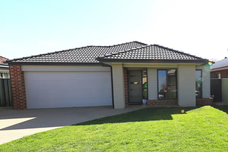 3 Wondah Street