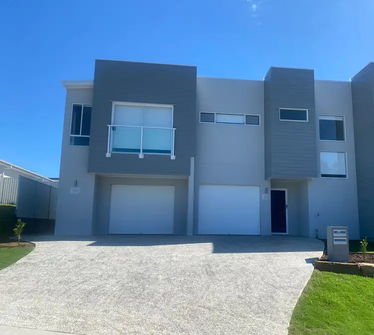 2/1 Koscuik Street, Redbank Plains QLD 4301