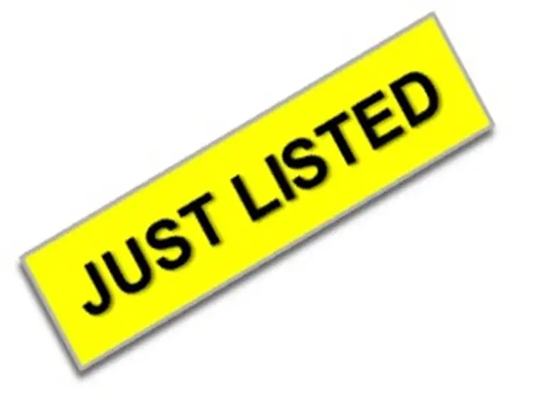 10 Knightsbridge Dr