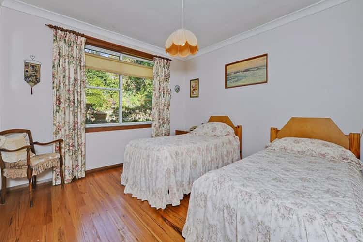 Fifth view of Homely house listing, 1 Caldarra Pl, Westleigh NSW