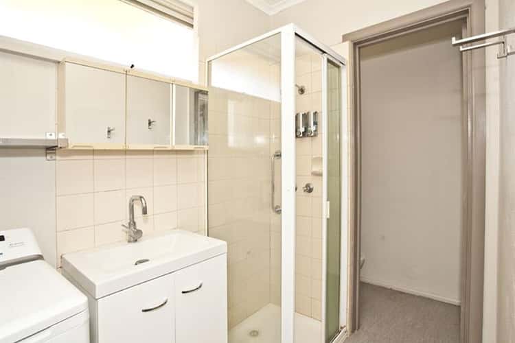 Fifth view of Homely unit listing, 3/4 Batten St, Glen Waverley VIC