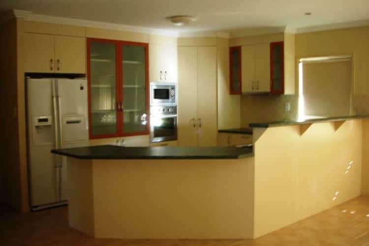 Fourth view of Homely house listing, 2 Inman Street, Point Vernon QLD 4655
