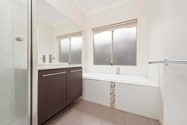 Fourth view of Homely house listing, 31 Cleveland Drive, Craigieburn VIC 3064