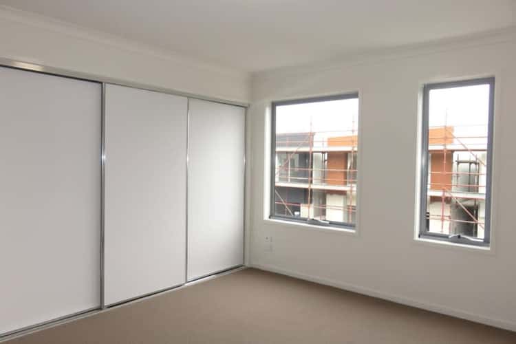 Fifth view of Homely townhouse listing, 3 Esperance Lane, Epping VIC 3076