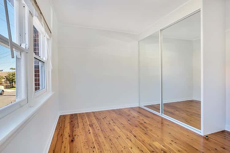 Fifth view of Homely apartment listing, 3/27 Boundary Street, Clovelly NSW 2031