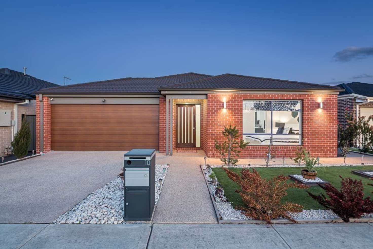 Main view of Homely house listing, 10 Evergreen Crescent, Craigieburn VIC 3064