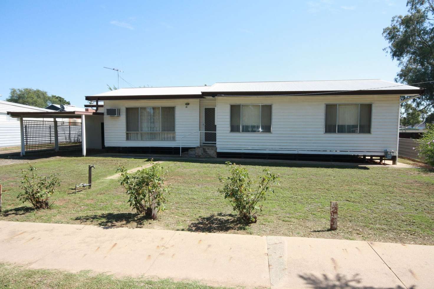 Main view of Homely house listing, 10 McKenzie Street, Rochester VIC 3561