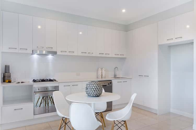 Fifth view of Homely unit listing, 2/165 Stratton Terrace, Manly QLD 4179