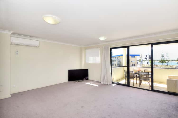 Fourth view of Homely unit listing, 212/392 Marine Parade, Labrador QLD 4215