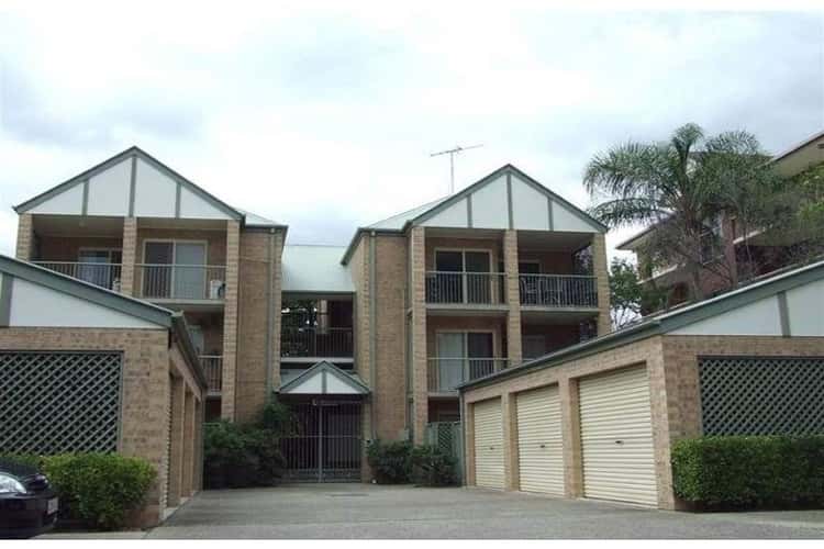 Main view of Homely unit listing, 2/72 Waverley Road, Taringa QLD 4068