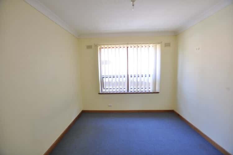 Fifth view of Homely house listing, 10 Burns Court, Morphett Vale SA 5162