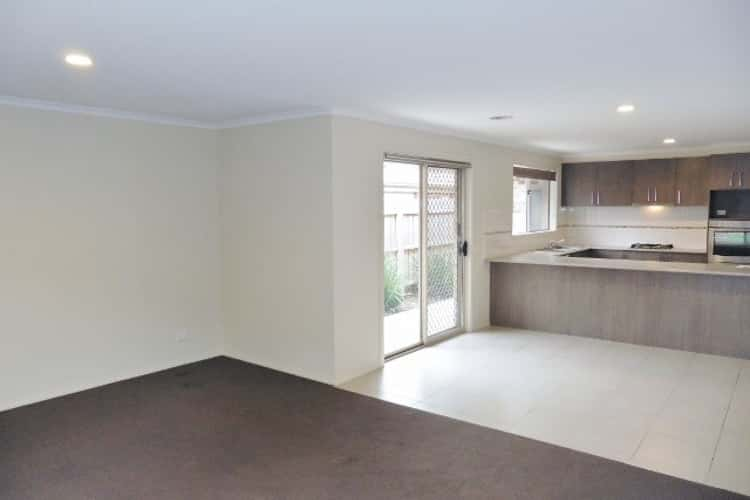 Fourth view of Homely house listing, 8 Chong Court, Berwick VIC 3806