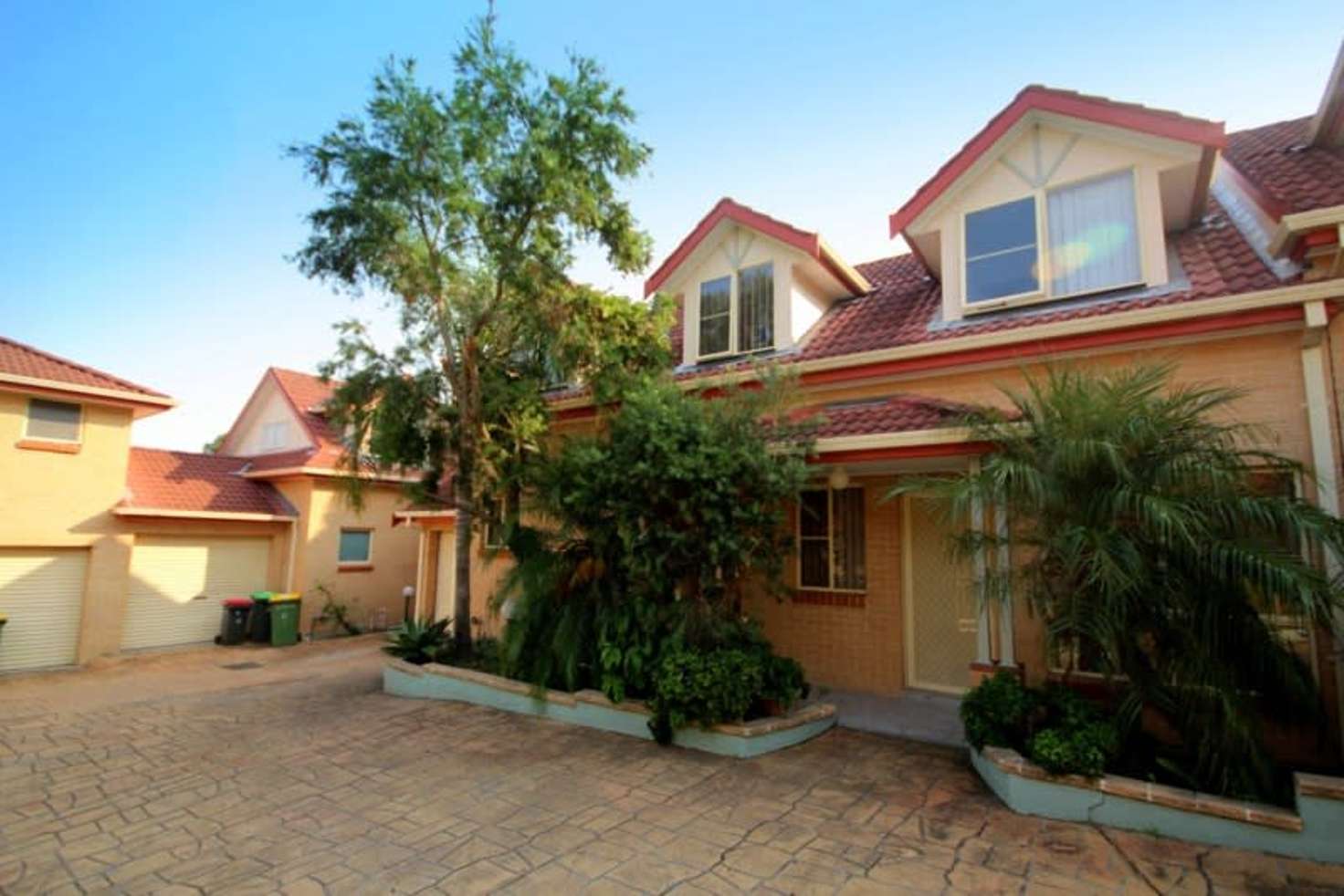 Main view of Homely townhouse listing, 5/40-42 Larien Crescent, Birrong NSW 2143