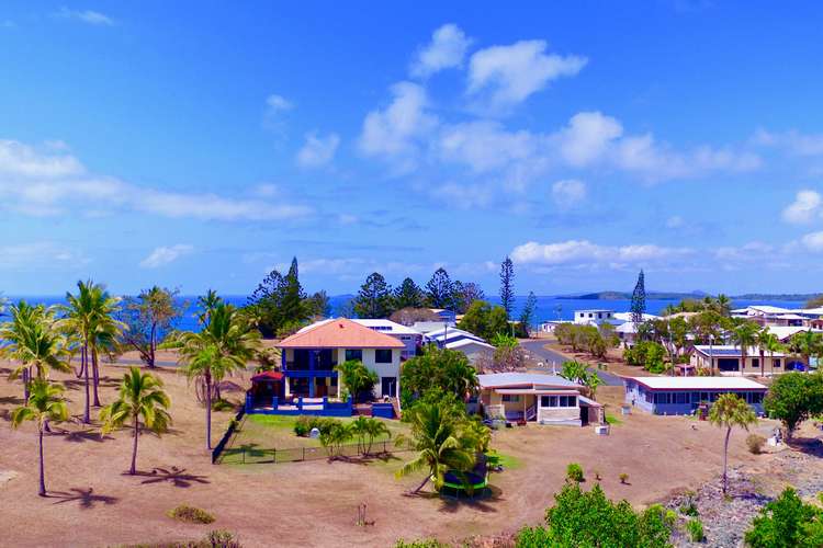 Sixth view of Homely house listing, 2 Cooper Avenue, Campwin Beach QLD 4737