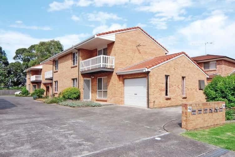 Main view of Homely townhouse listing, 4/40-42 Bateman Avenue, Albion Park Rail NSW 2527
