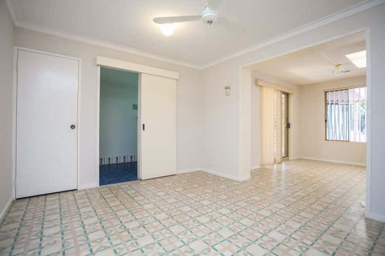 Fifth view of Homely house listing, 35 Tamarine Way, Swan View WA 6056