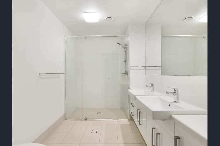 Fifth view of Homely unit listing, Unit 106/2-4 Victoria Parade, Rockhampton City QLD 4700