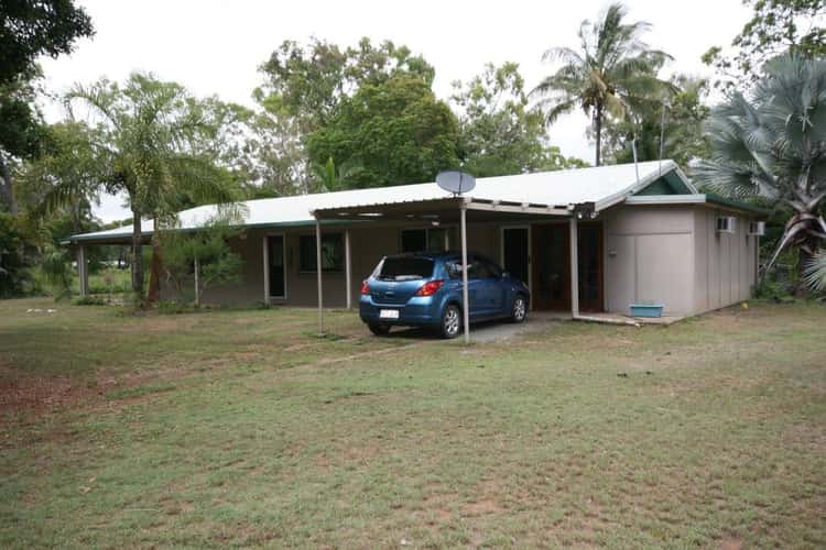 Second view of Homely house listing, 11 Theresa Court, Armstrong Beach QLD 4737