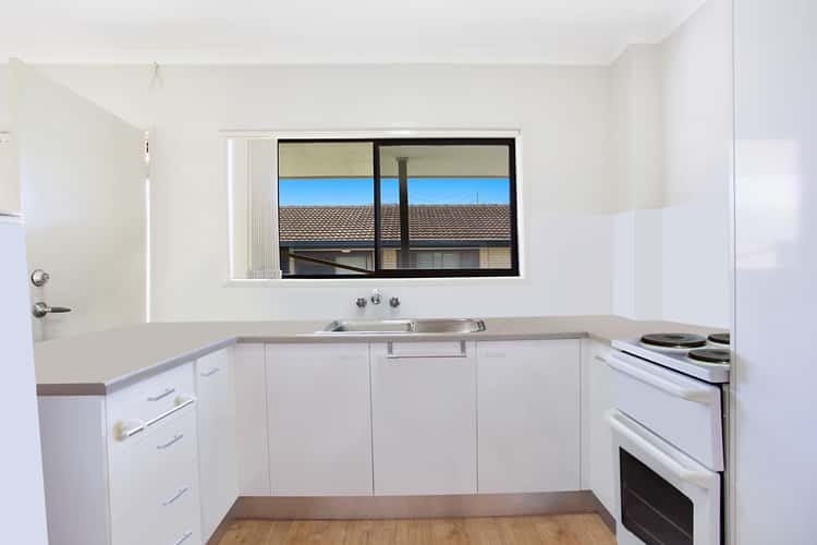 Second view of Homely unit listing, 4/39 Chelsea Avenue, Broadbeach QLD 4218