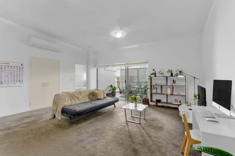 Third view of Homely apartment listing, 402/1 Ella Street, Newstead QLD 4006