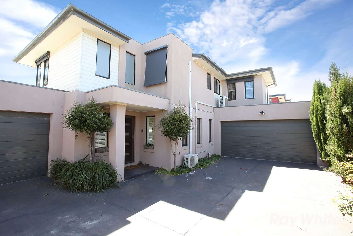 Main view of Homely townhouse listing, 2/9 Kalimna Street, Carrum VIC 3197