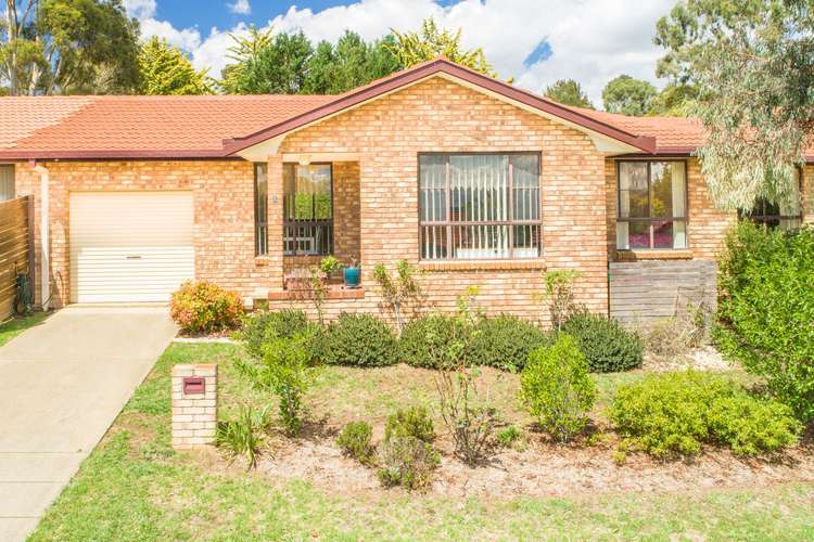 2/11 The Boulevarde, Armidale NSW 2350