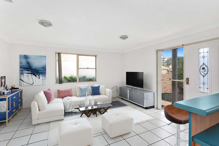 Second view of Homely townhouse listing, 8/18 Osborne Street, Wollongong NSW 2500