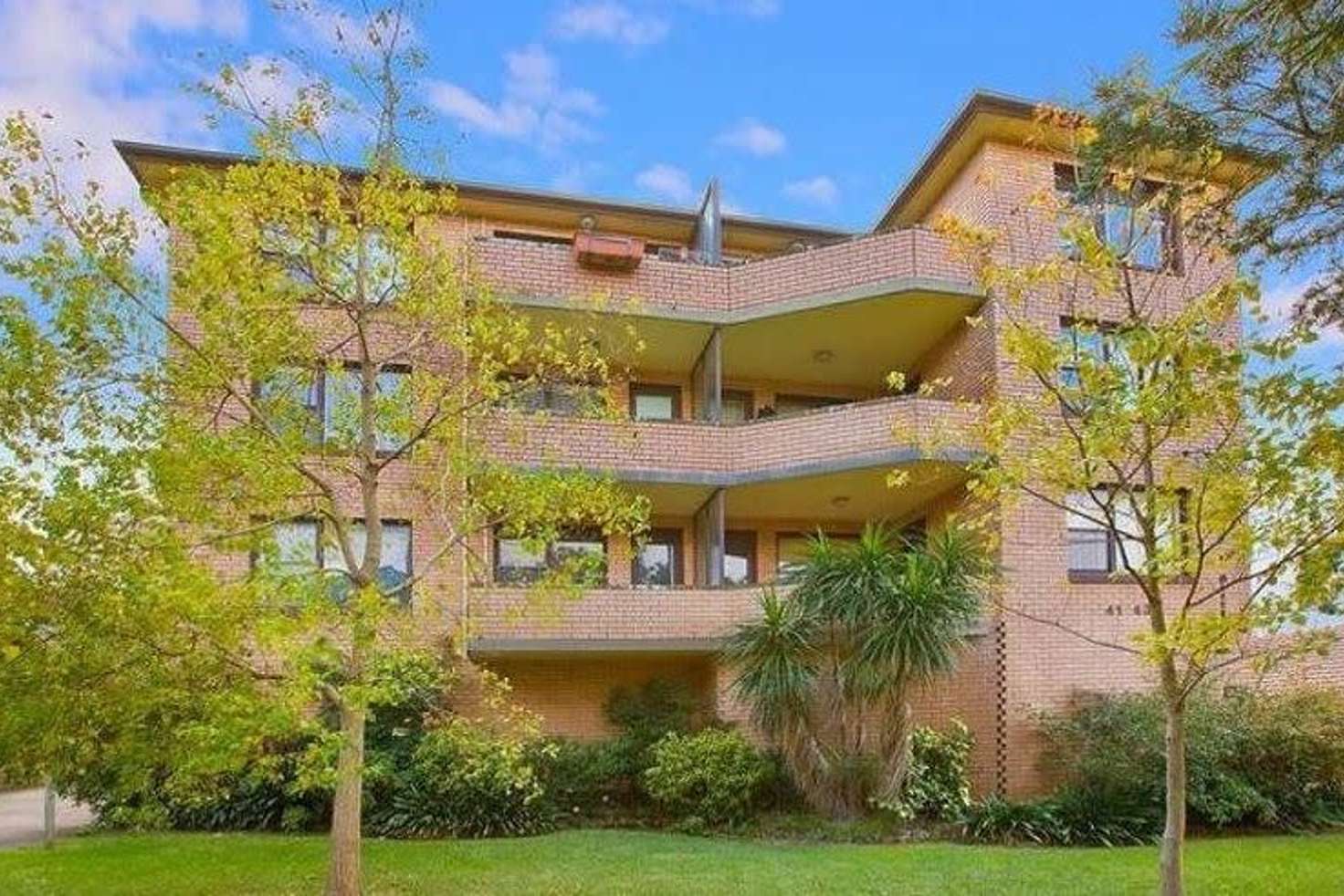 Main view of Homely unit listing, 9/41 Banksia Road, Caringbah NSW 2229