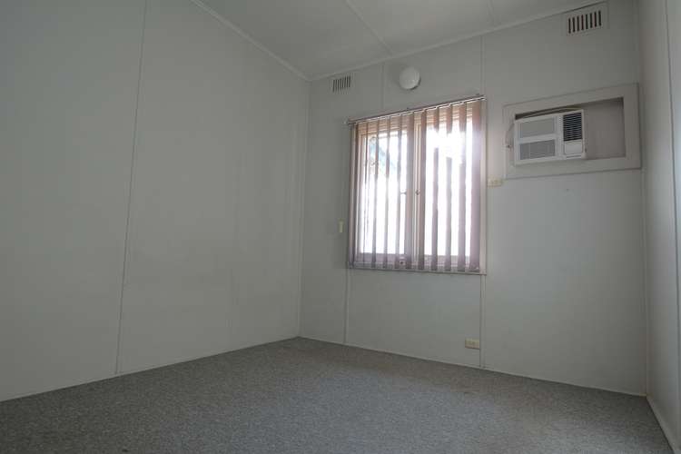 Fifth view of Homely unit listing, 18A Ridley Place, Carnarvon WA 6701