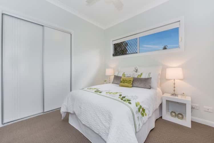 Sixth view of Homely unit listing, 2/165 Stratton Terrace, Manly QLD 4179