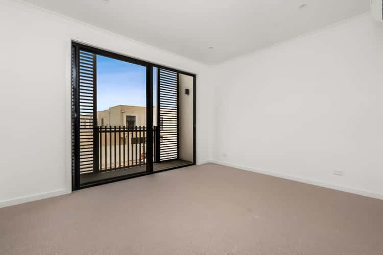 Fifth view of Homely unit listing, 3/111 Kinross Avenue, Edithvale VIC 3196