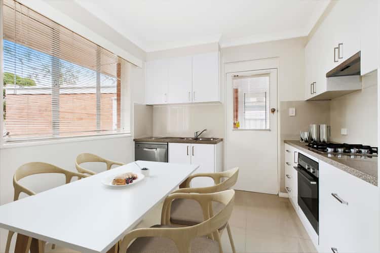 Second view of Homely unit listing, 2/7 Wattle Avenue, Glen Huntly VIC 3163