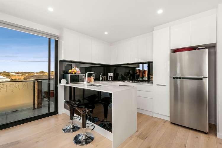 Third view of Homely apartment listing, 202/29-33 Loranne Street, Bentleigh VIC 3204